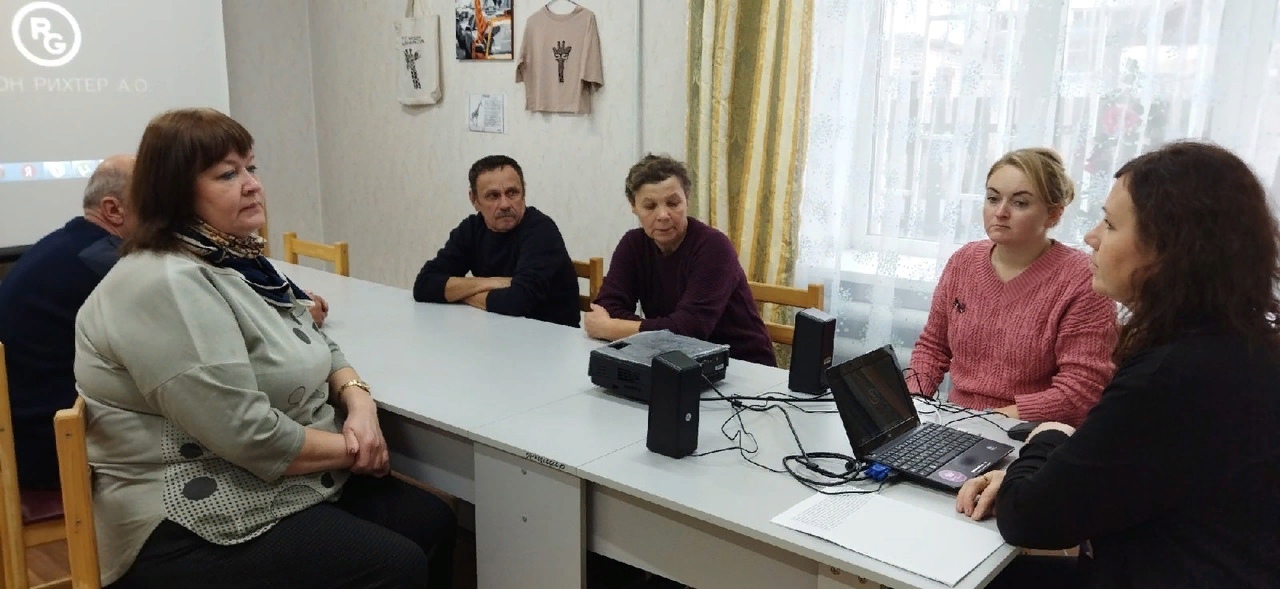 Заседание школы кандидатов в приемные родители 