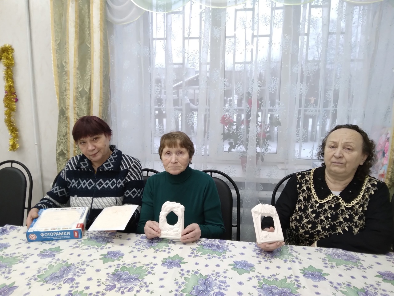 Занятие в кружке «Рукодельница»