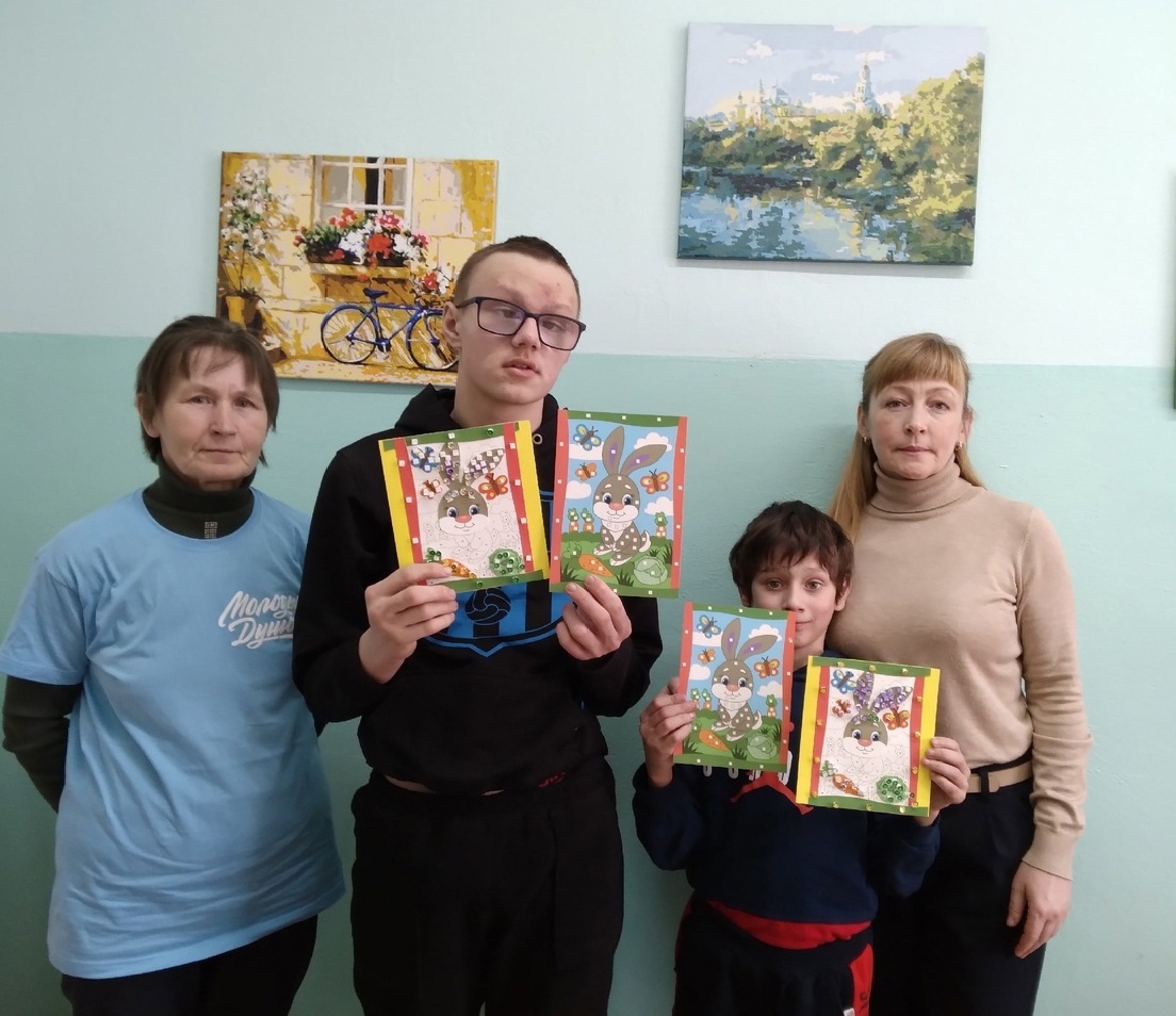 «Волшебное превращение пайеток»